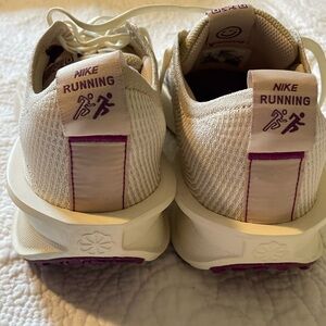 Nike Women's Beige RunningShoes